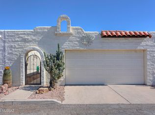 376 E Via Terrenal, Green Valley, AZ 85614
