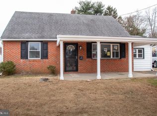 952 Columbus Rd, Burlington, NJ 08016