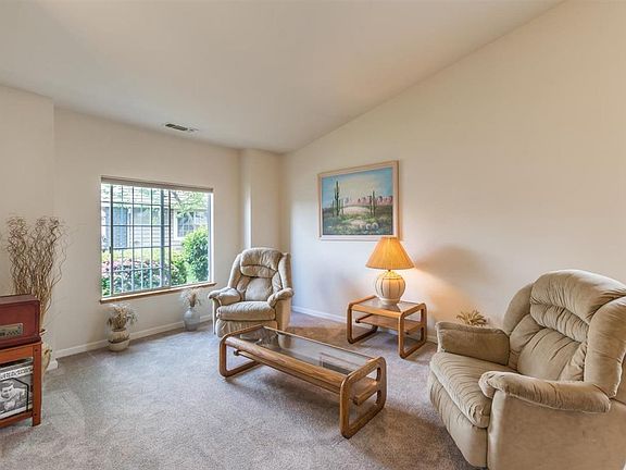 5th image of 2818 Tems Ct