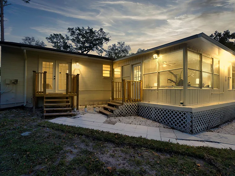 Wilderness Ln W — Photo 103