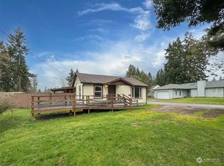 2021 W 10th St, Port Angeles, WA