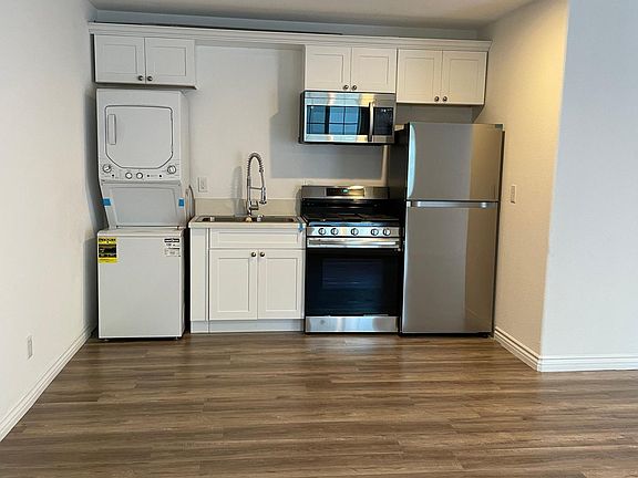 4th image of 1251 W Highland St #S