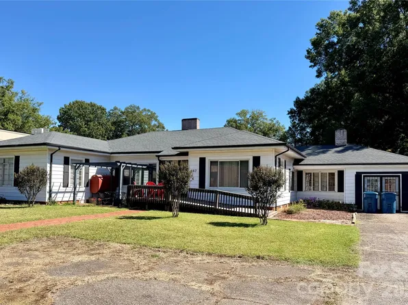 267 State Highway 16 S #S, Taylorsville, NC 28681