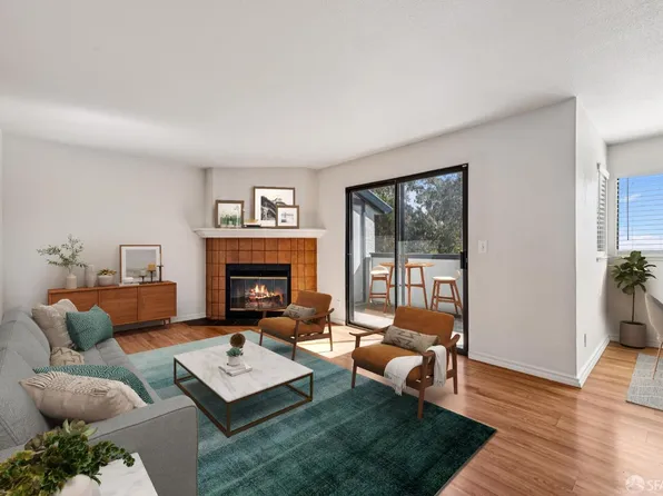 945 Fletcher Ln #A330, Hayward, CA 94544