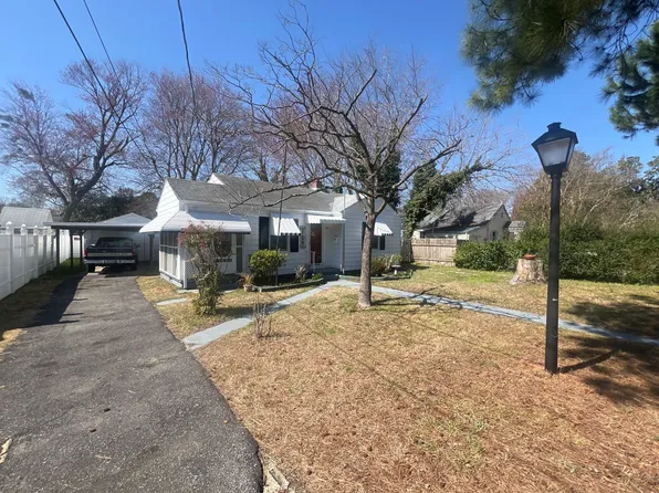 3053 Tree Chop Rd, Norfolk, VA 23513