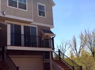 4675 Victor Path UNIT 8, Hugo, MN 55038