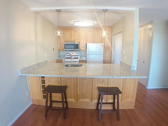 3rd image of 11801 Rockville Pike APT 1215