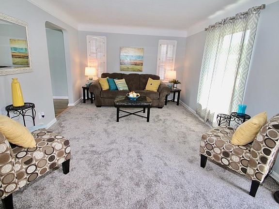 2nd image of 8012 Pelham Dr