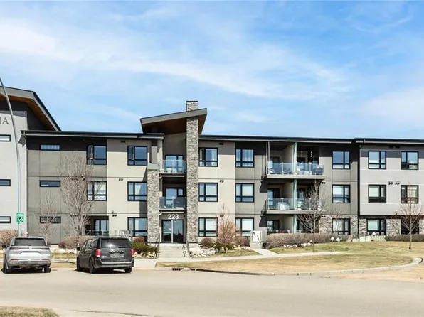 UNIT 122-223 Evergreen SQUARE, Saskatoon, SK S7W 0W2