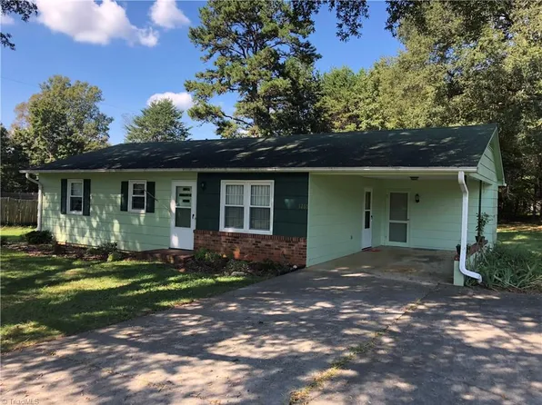 1265 Rainbow Rd, Advance, NC 27006