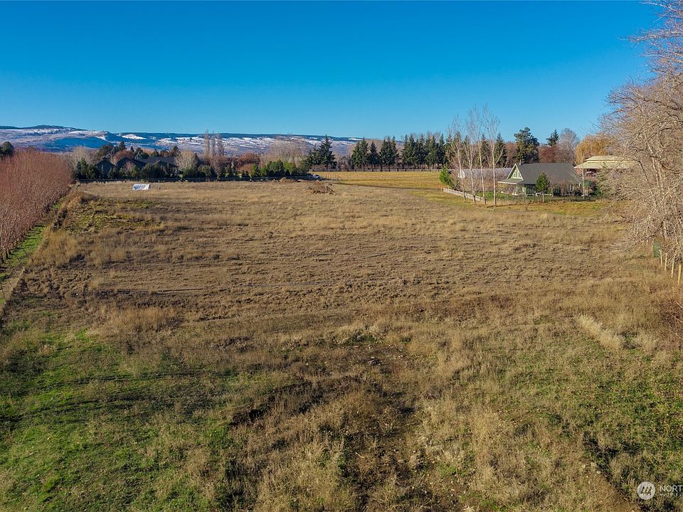 1st image of 1031 S Thorp Highway