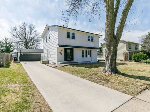7008 Townsend Ave, Urbandale, IA 50322