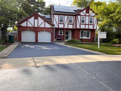 10 Chestnut Ct E, Buffalo Grove, IL, 60089