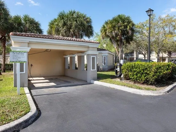 Ibis Reserve Apartments