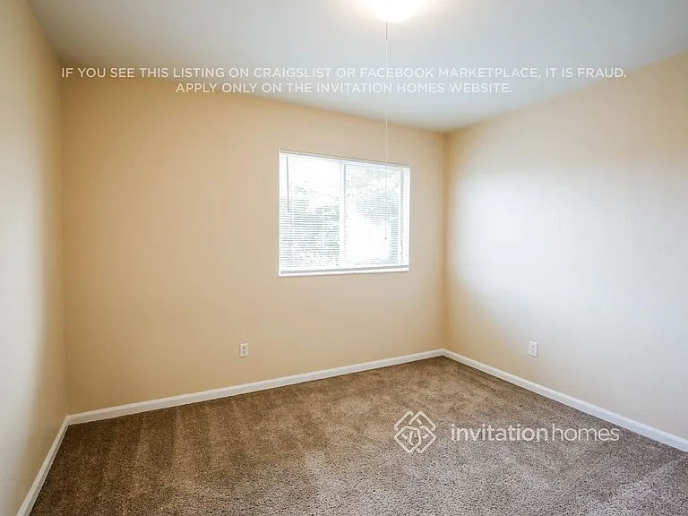 946 NW 206th St — Photo 13