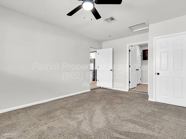 449 E Harmony Ave — Photo 15