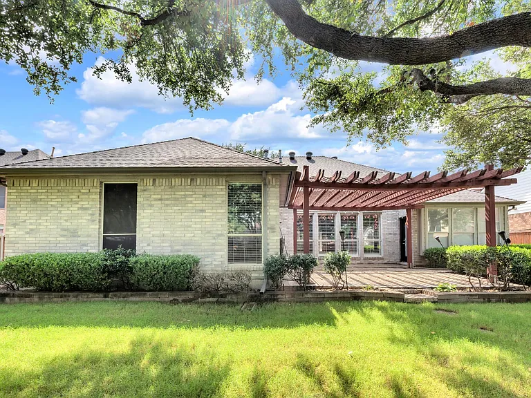 6008 Rock Ridge Dr — Photo 17
