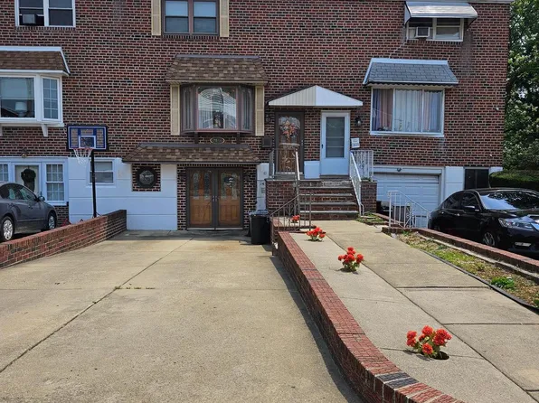 2837 Tremont St, Philadelphia, PA 19136