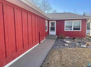 2813 E Klondike Trl, Sioux Falls, SD 57103