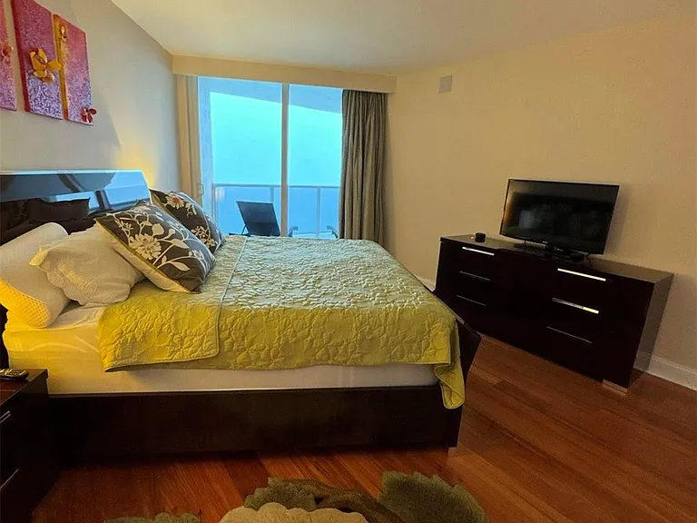 19111 Collins Ave #2807 — Photo 23