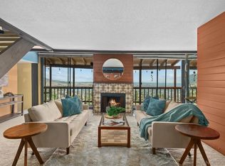 9643 Eucalyptus St, Spring Valley, CA 91977