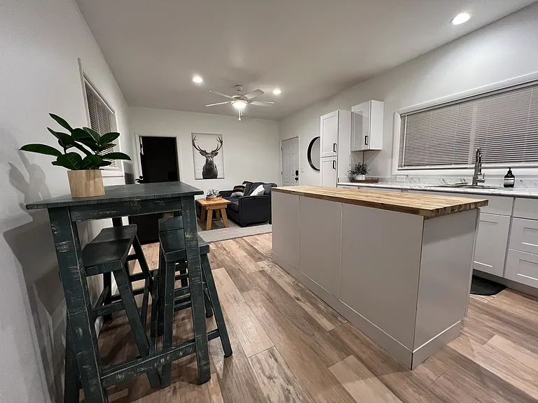 151 Northside Dr — Photo 5