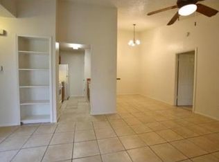 2214 Fuzz Fairway APT B, Austin, TX 78728
