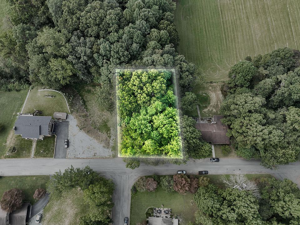 1st image of 248 Collingwood Dr