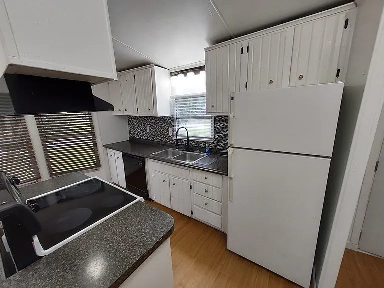 475 S Merchant St #1 — Photo 22