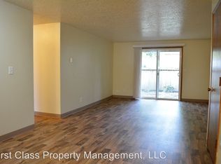 9555 SW Hall Blvd APT 07, Tigard, OR 97223