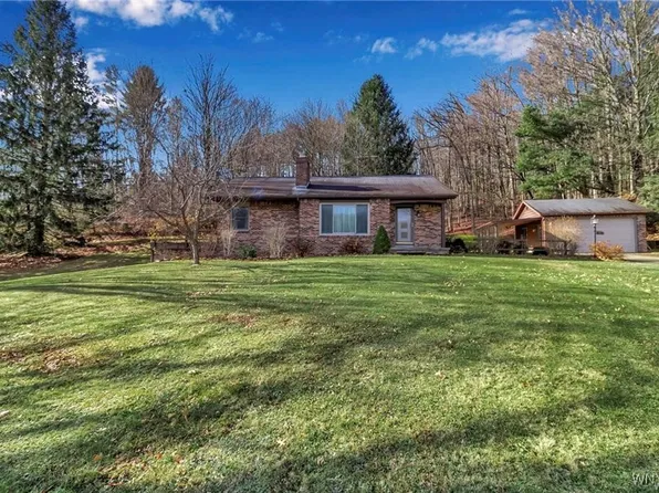 5152 Sheehe Rd, Arcade, NY 14009
