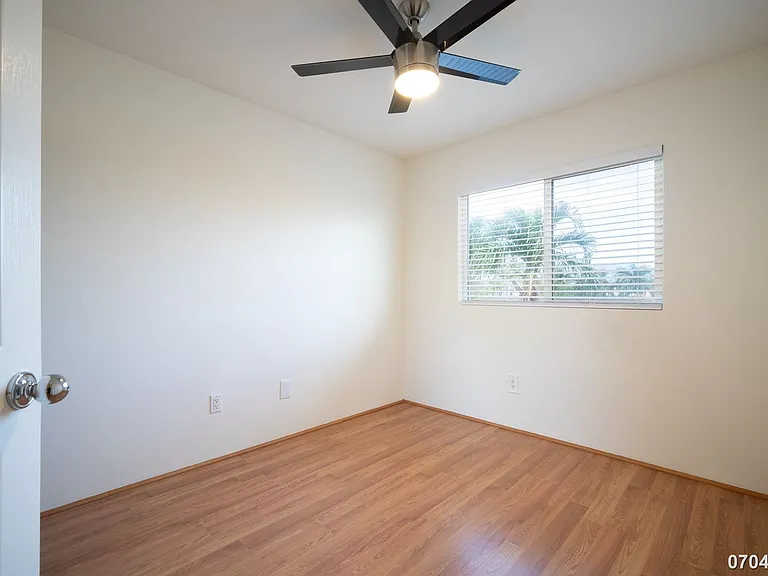 91-1011 Kaipalaoa St #404 — Photo 16