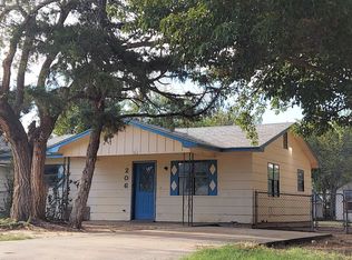 206 E Elm Ave, Woodward, OK 73801