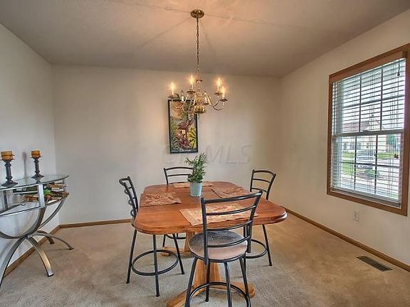 5th image of 2833 Marblewood Dr