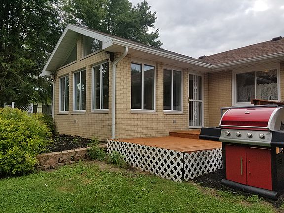 4th image of 3919 E Hi Lo Park Dr