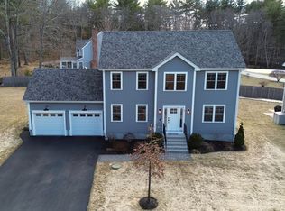 3 Shaker Pond Rd, Ayer, MA 01432