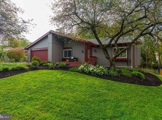 8643 Reseca Ln, Springfield, VA 22152