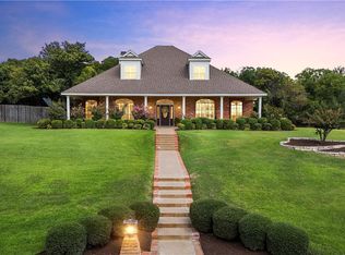 100 Westridge Ln, Woodway, TX 76712