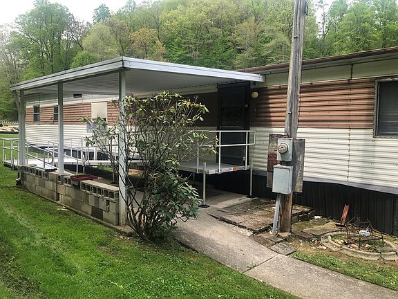 3rd image of 3486 Pleasant Ave