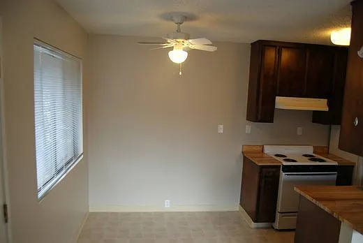 828 W Sacramento Ave #4 — Photo 3