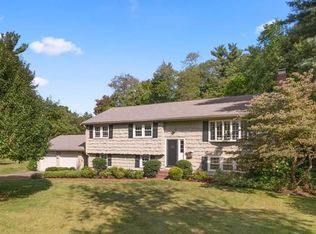 43 Spruce Dr, Westwood, MA 02090