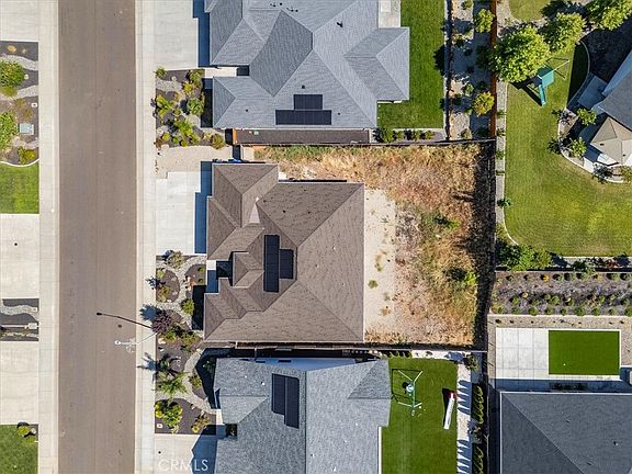 2nd image of 3677 Nadal Dr