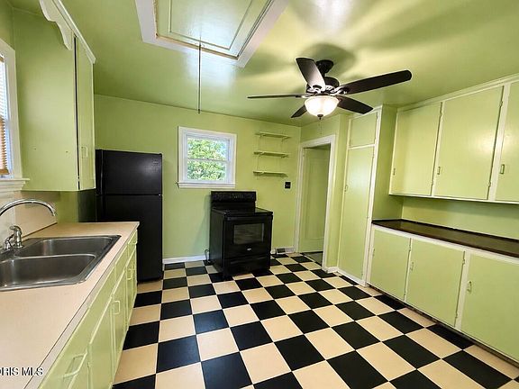 5th image of 2724 Eldora Dr