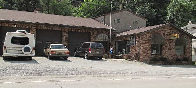 2nd image of 534 Eden Park Blvd