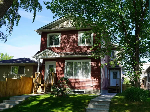 12018 65th St NW, Edmonton, AB T5W 4L7