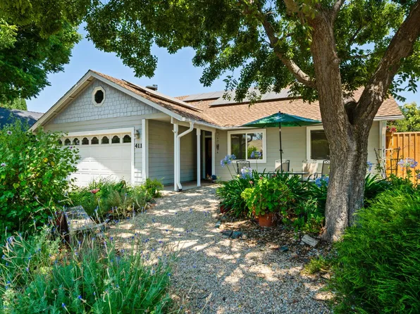 411 Dry Creek Ln, Winters, CA 95694