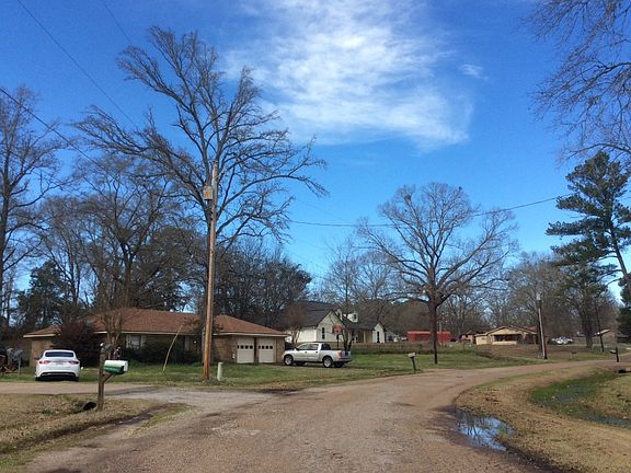 4th image of 2255 N Cerliano Dr