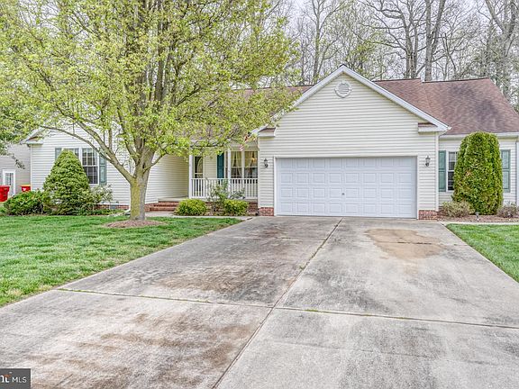 5th image of 6 Aspenwood Dr