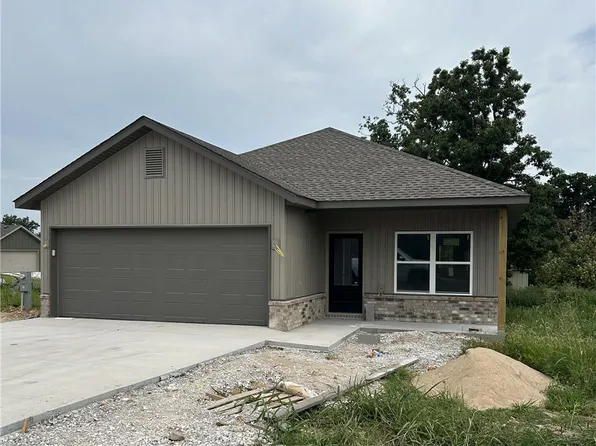 960 Snyder Springs Loop, Watts, OK 74965