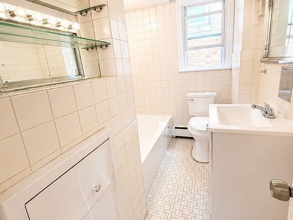 3rd image of 92 Norwood St #1A